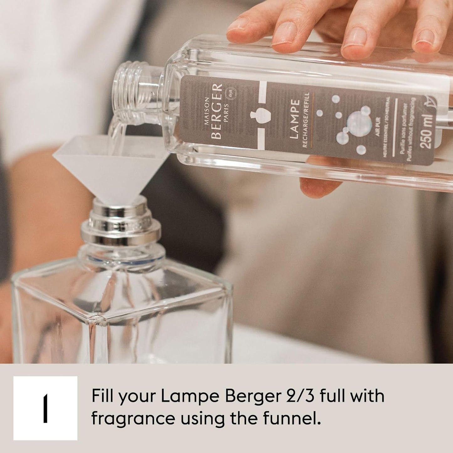MAISON BERGER - Winterwood Fragrance Refill – 1L for Lampe Berger Diffuser (33.8 Fluid Ounces) Catalytic Air Purifier Refill – Long-Lasting Home Fragrance – Spicy Woody Scent