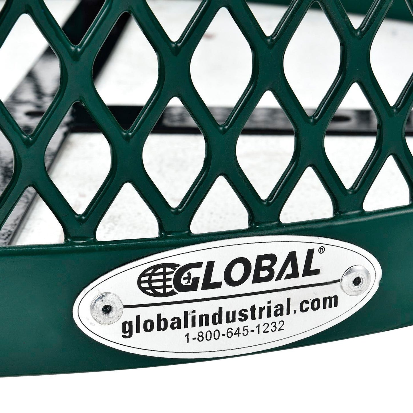 Global Industrial Outdoor Diamond Steel Trash Can with Rain Bonnet Lid and Plastic Liner, 36 Gallon Capacity, Green, Thermoplastic Coating, 23-1/2" Diameter, 40-1/2"H