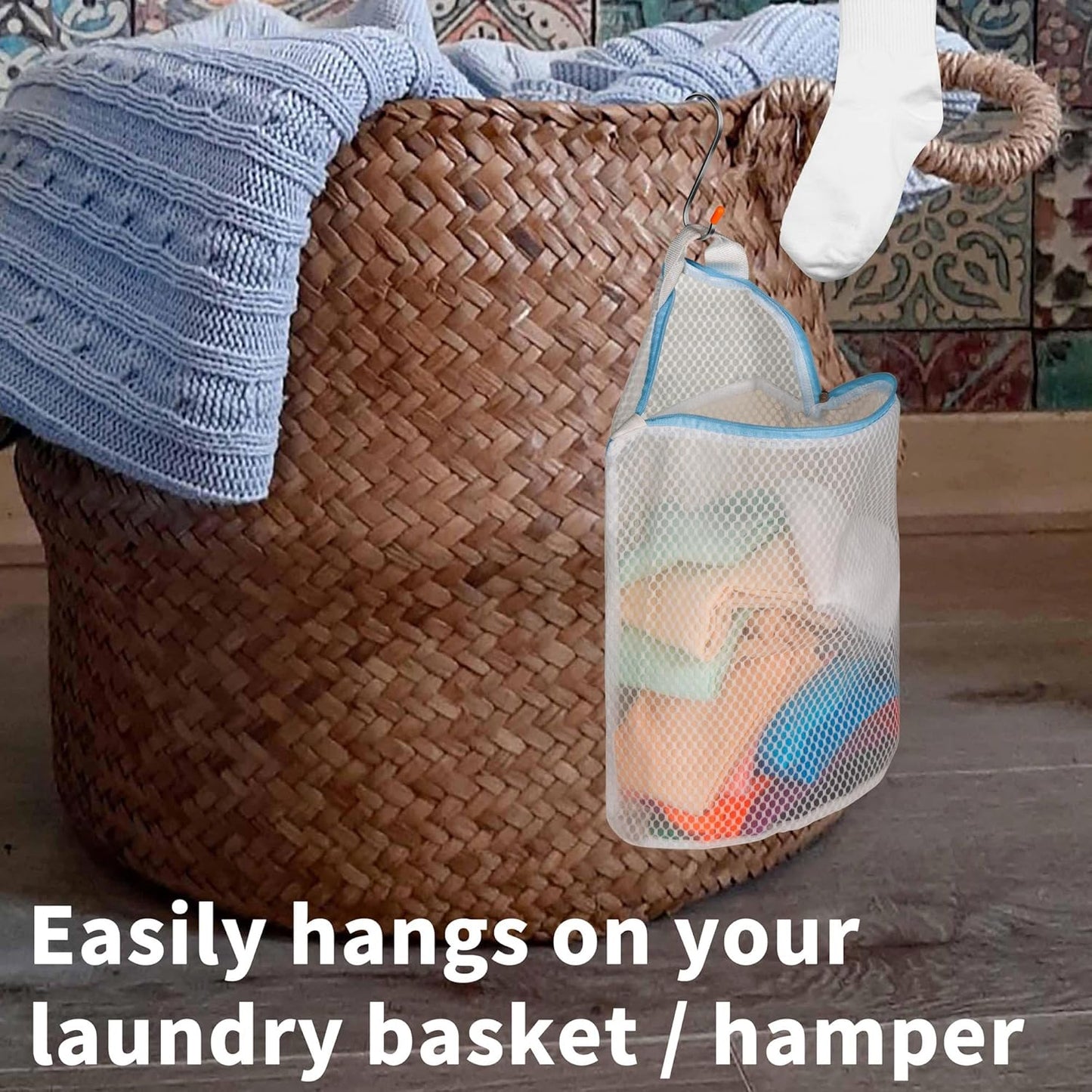 5Pcs Hanging Laundry Bags for Socks with S Hooks,12 X 10 inch 5 Color Mesh Laundry Bags for Washing Machine